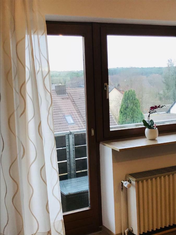 Grosses 1-Zimmer Wohlfuhl-Appartement Rednitzhembach Extérieur photo
