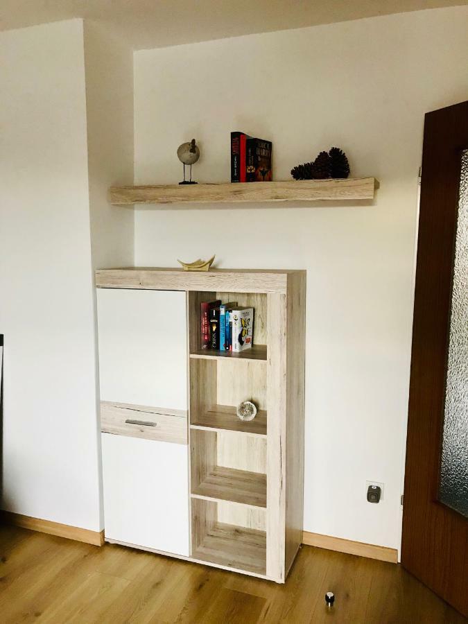 Grosses 1-Zimmer Wohlfuhl-Appartement Rednitzhembach Extérieur photo